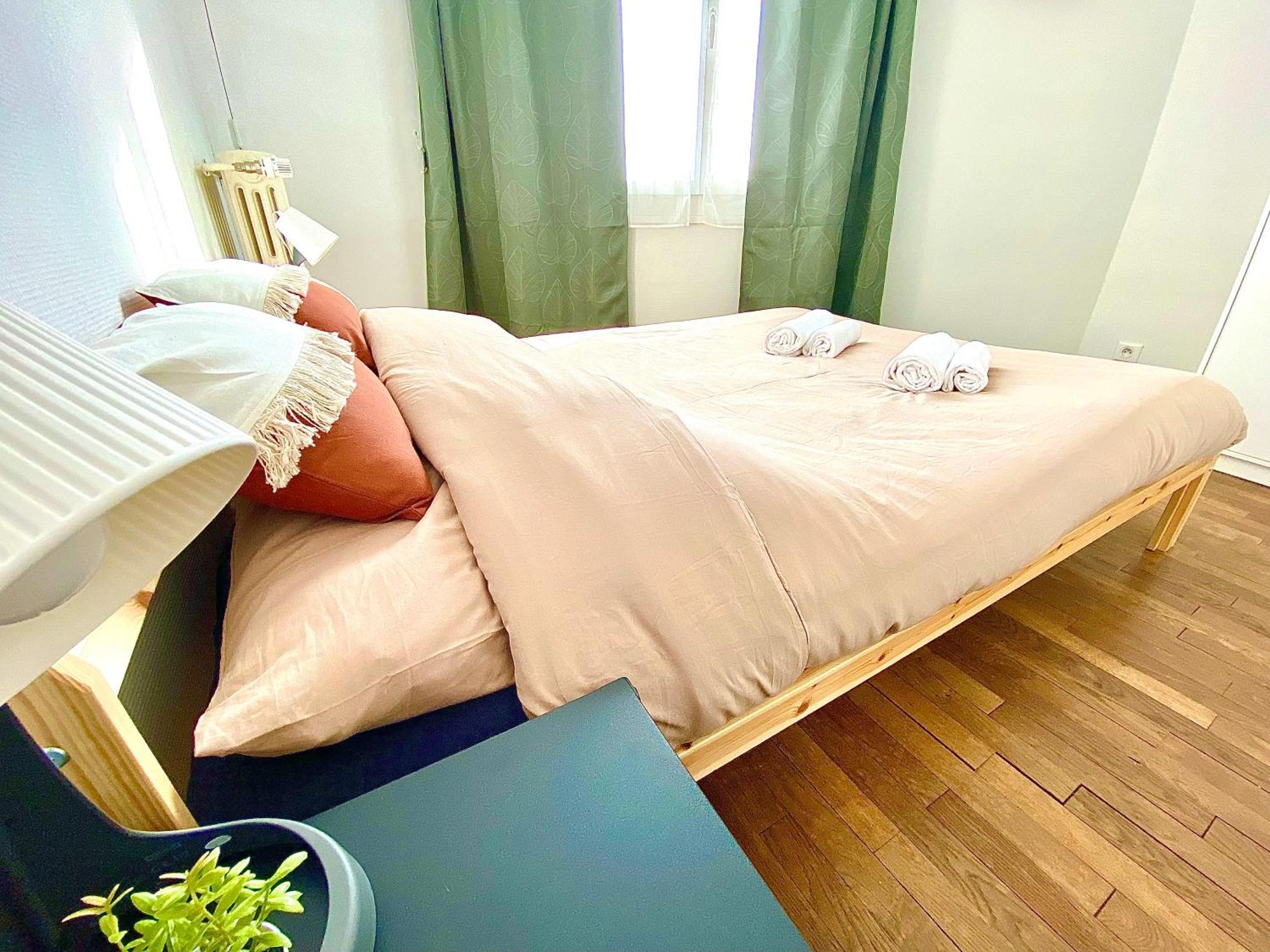 Le Chinchauvaud, Spacieux Avec Balcon Limoges Extérieur photo